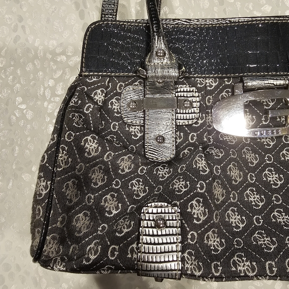 Vintage Guess Handbag - Gray and Silver - VGUC - Monogram - Picture 2 of 15